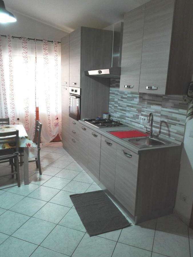 Appartamento Sa Molina Bosa Bagian luar foto