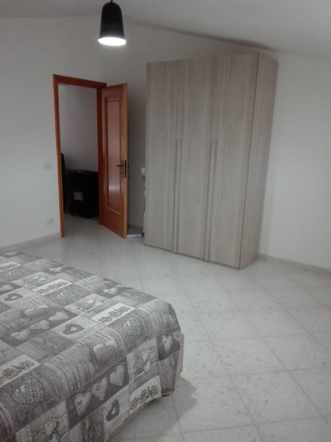 Appartamento Sa Molina Bosa Bagian luar foto