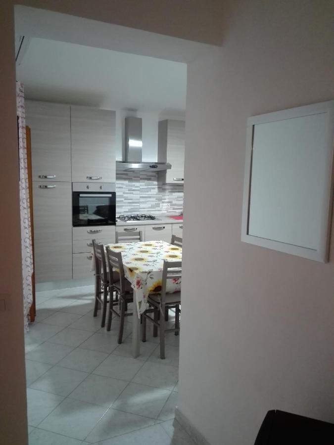 Appartamento Sa Molina Bosa Bagian luar foto